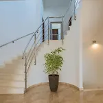 Luxury Nadalina-dicmo Villa *