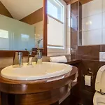 Villa Luxury Nadalina-dicmo *