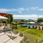 Luxury Nadalina-dicmo Villa *