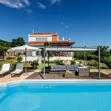 Luxury Nadalina-dicmo Dugopolje