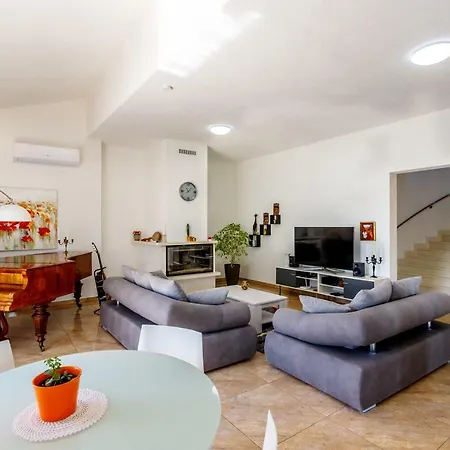 Willa Luxury Nadalina-dicmo Dugopolje