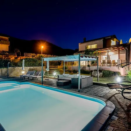 Luxury Nadalina-dicmo