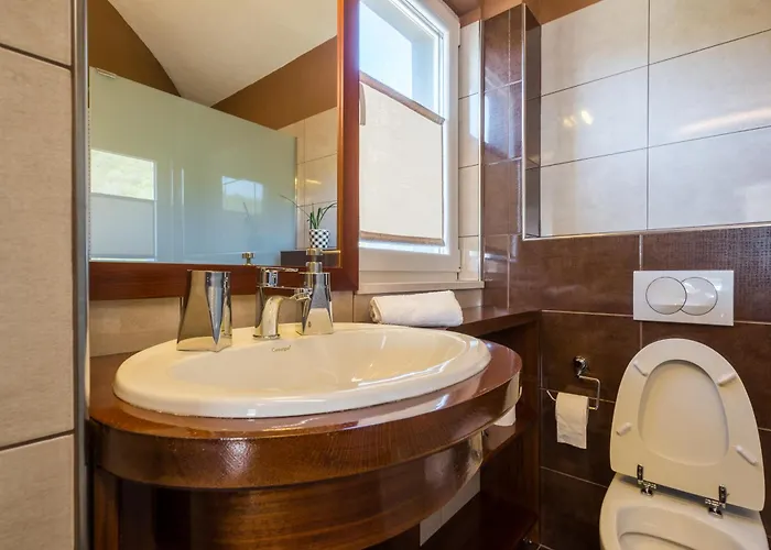 Villa Luxury Nadalina-dicmo *