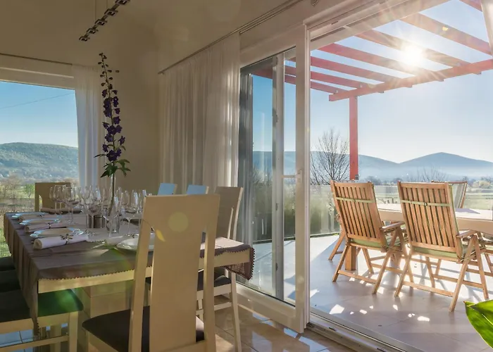 Luxury Nadalina-dicmo Villa Dugopolje