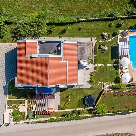 Luxury Nadalina-dicmo Dugopolje